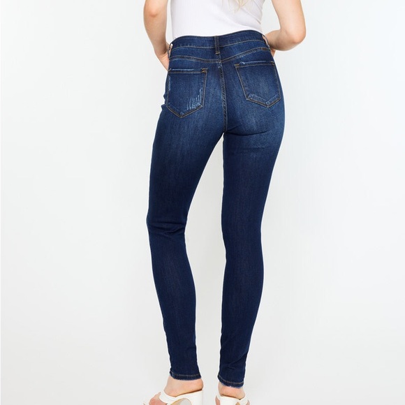 KanCan Curvy Jeans - Picture 2 of 8